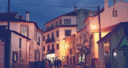 晚安,不要再等不回你信息的那個(gè)人