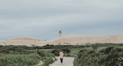 你是過客,卻是我記憶里的常客