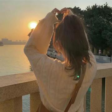 情感故事：我曾用力呵護(hù)過(guò)的心，最終還是被人偷走了