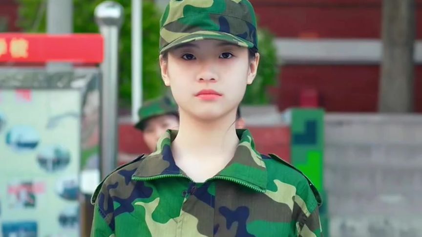 宣墨參加軍訓，不料把教官贏了還破了記錄！#好劇推薦