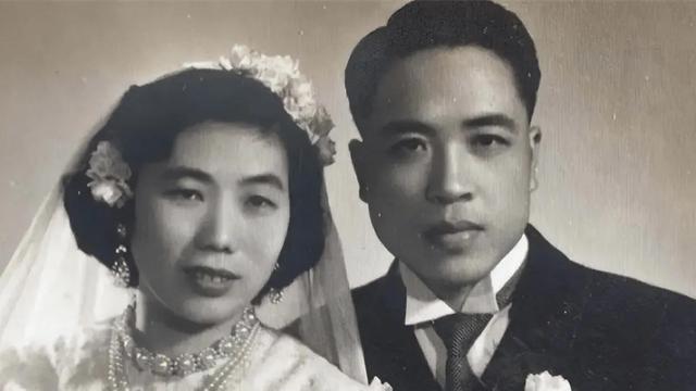 臺灣老兵回鄉(xiāng)探親，以為發(fā)妻改嫁暈倒在家門口，村民：你還有兒子-圖1