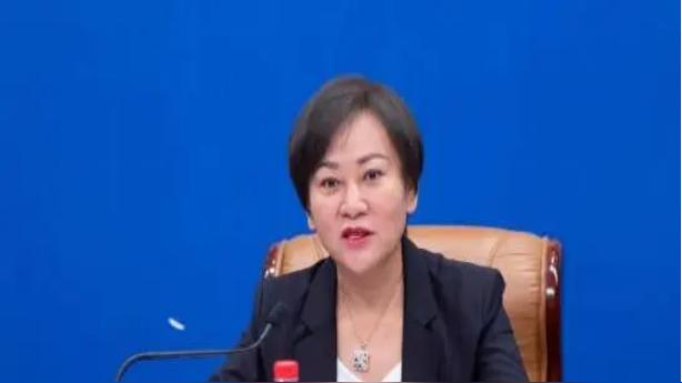 2022年貌美女副市長落馬，狂貪2000萬 五年政績倒數(shù)第一卻接連升官-圖1