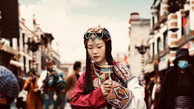 為追我，少年坐高鐵給我送楊梅，卻為援藏說分手，后來終于懂他了-圖1