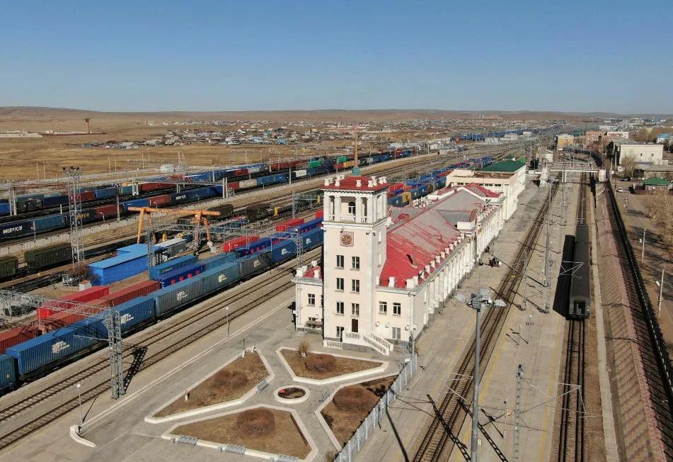 中俄滿洲里口岸，按下暫停鍵，俄羅斯的問題很大，請求中國出手-圖4