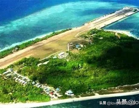 中菲南海對峙升級！中國海軍派遣導彈驅逐艦強勢亮相中業(yè)島周邊！-圖2
