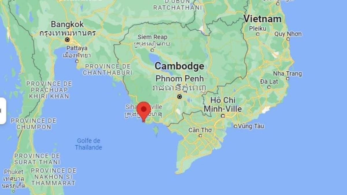 南部戰(zhàn)區(qū)已經(jīng)出動，登陸艦滿載解放軍出港，開向了南海方向-圖4