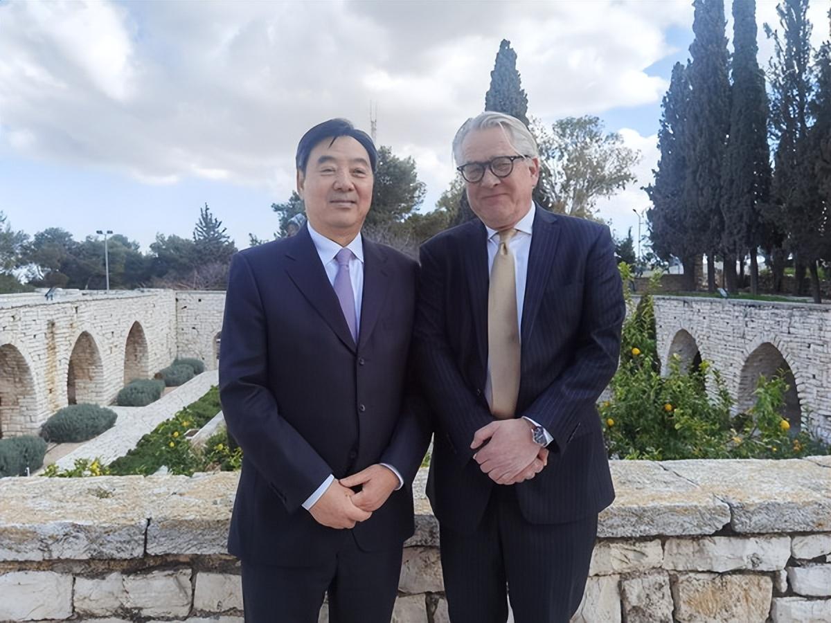 訪完以色列后，中方專機落在巴勒斯坦，中東千年矛盾，還得中國來-圖2